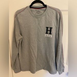 Tommy Hilfiger long sleeve. Medium. Perfect condition. Grey